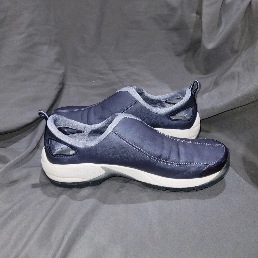 NIKE Women's Blue Golf Air Go Slip-on Soft Spike Shoes US Size 7